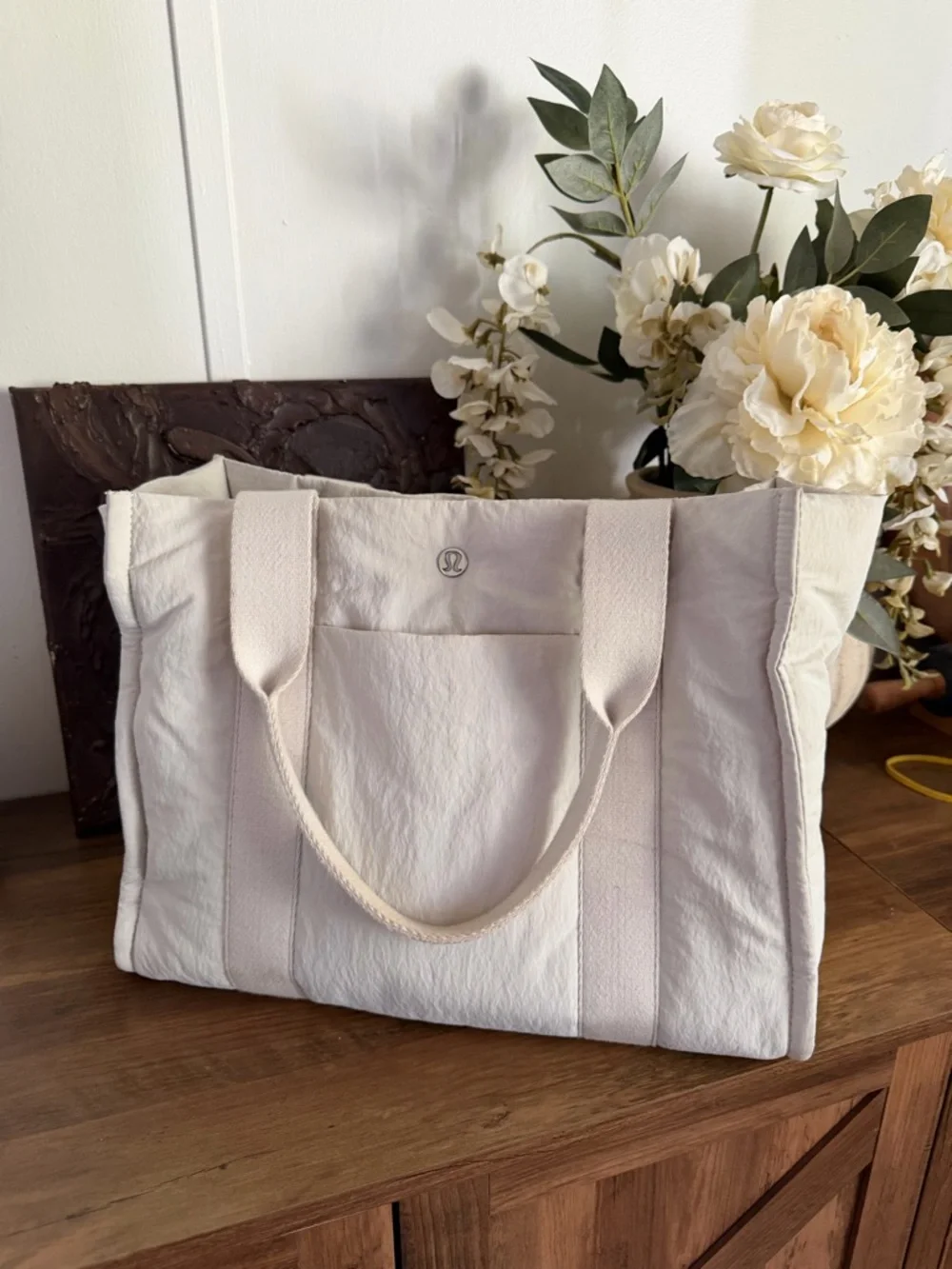 Lululemon Boxy Mini Tote Bag in Bone - Picture 2 of 11